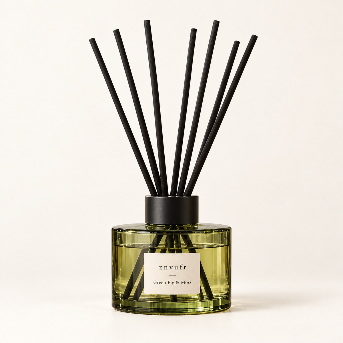 znvufr Green Fig & Moss Reed Diffuser studio