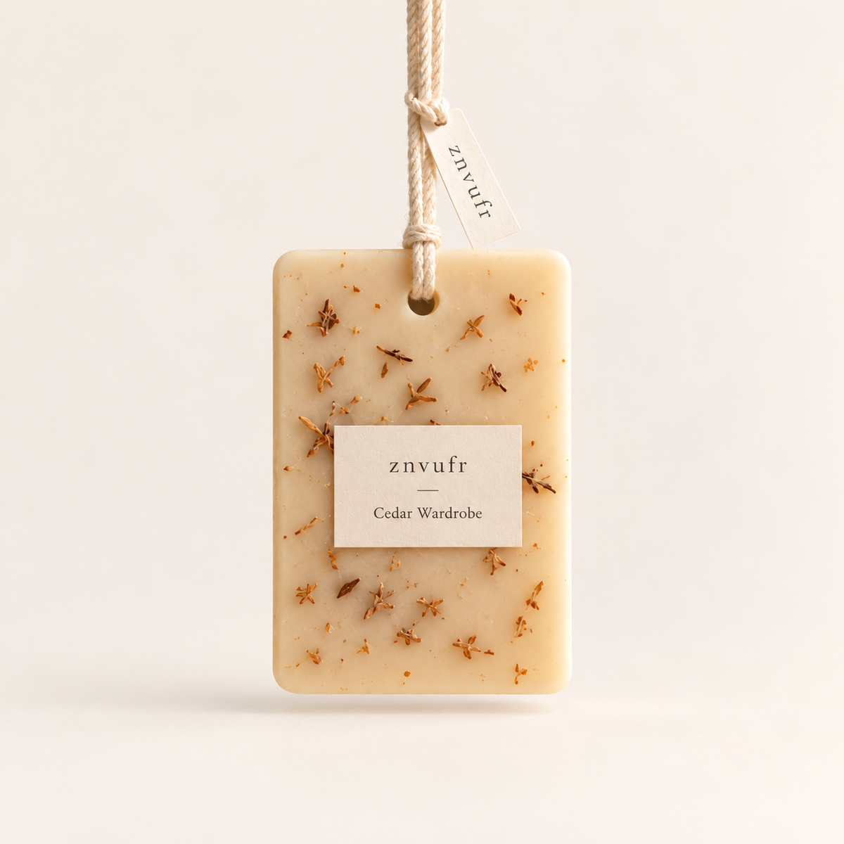 znvufr Cedar Wardrobe Scented Wax Tablet studio